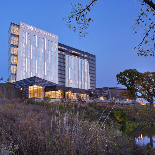 OMNI Viking Lakes Hotel
